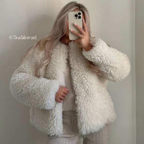 BLOGGER'S FAVE! Zara Faux Fur Coat Ecru NWT - Picture 4 of 16